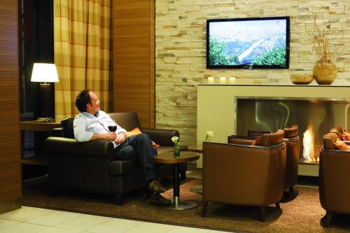 H4 Hotel Berlin Alexanderplatz - image 3