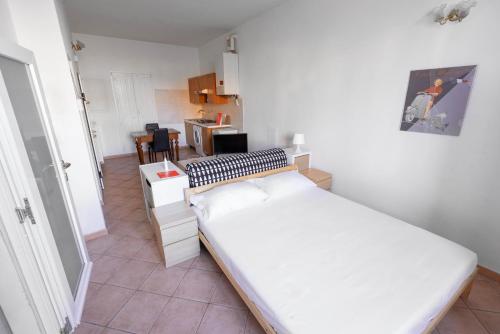 Studio San Vitale by Wonderful Italy Room Type - Studio Apartment