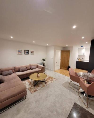 Luxury 1 Bed Flat In The Heart Of Rochester