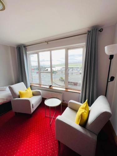 Dingle Marina Lodge - image 3