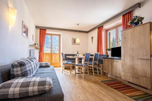 Three-Bedroom Premium Apartment with Balcony