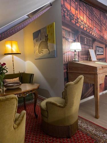 ห้องส่วนกลางสำหรับนั่งเล่น/ดูทีวี, Skuespiller Centralen in วิบวร์ก