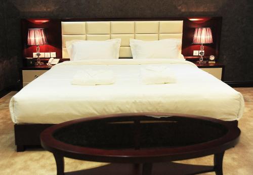 Soyol Fitness And Spa Center