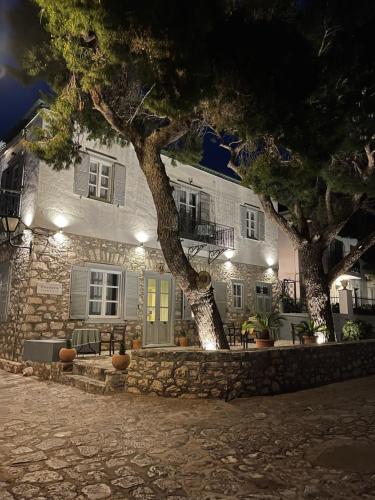  Piteoussa, Pension in Hydra