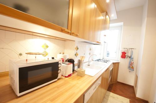 Corner House - image 2