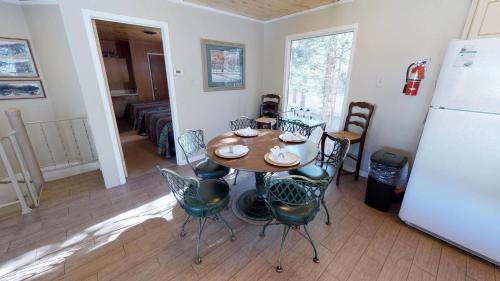 Frees Last Resort House With High Speed Wifi in Red River, USA