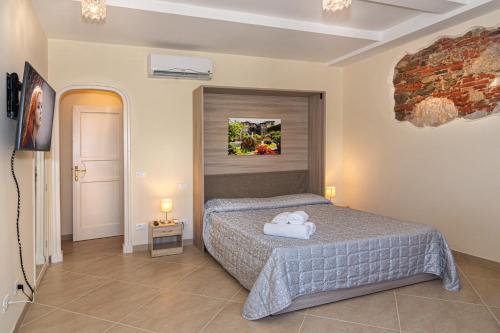 Deluxe Room image 9