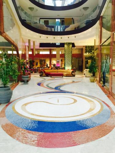 . Delora Hotel and Suites
