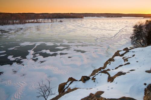 Starved Rock & Ottawa Retreat Amazing Getaway Home