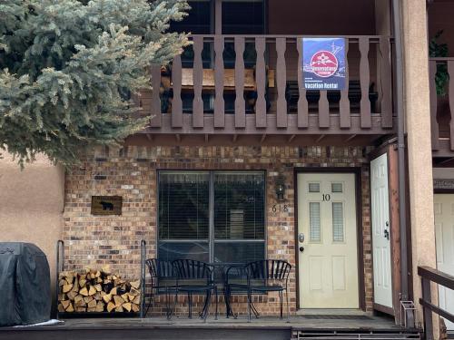 Grandview 10 Townhouse With High Speed Wifi secondary