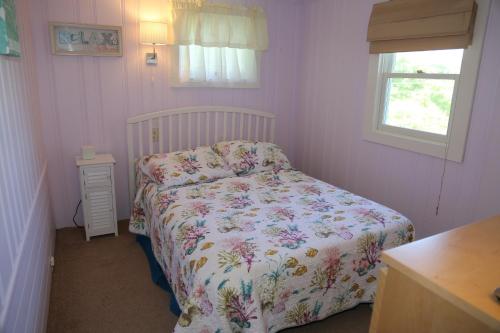 355 Phillips Road Sagamore Beach - Cape Cod in Sagamore Beach, USA