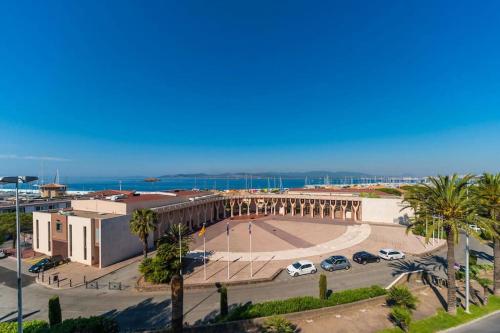 Les Orangers de Santa Lucia, vue mer et port, St Raphael near Le Coelacanthe