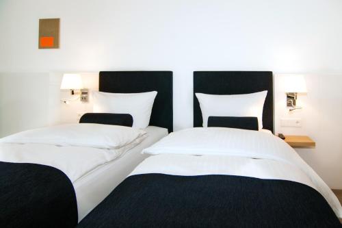 VI VADI HOTEL BAYER 89 - image 2