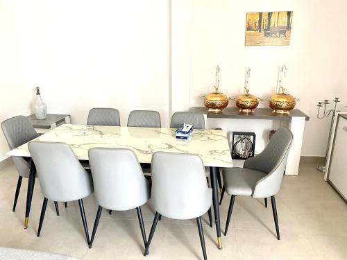 Fasiliteter, Luxury Farm with Swimming Pool and BBQ in Al Bahya