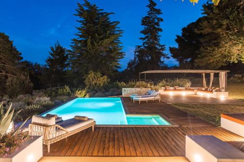 Swimming pool, Dimora Dei Semplici in Pascarosa