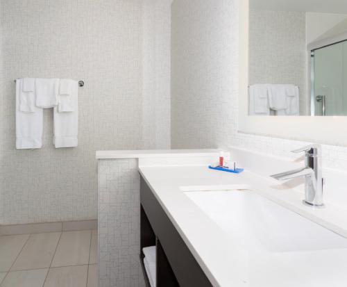 Holiday Inn Express & Suites - Firestone - Longmont , an IHG Hotel in Longmont, USA