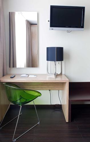Hotel Moon - image 7