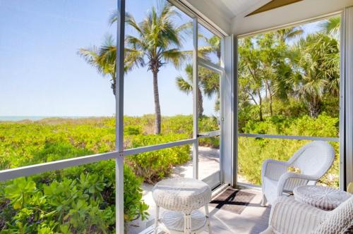 Winshall Home home in แคปติวาไอส์แลนด์ (FL)