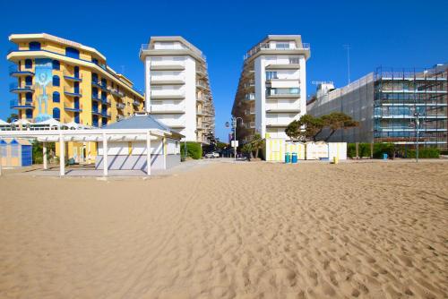 Centro Commerciale - Home Immobiliare Jesolo