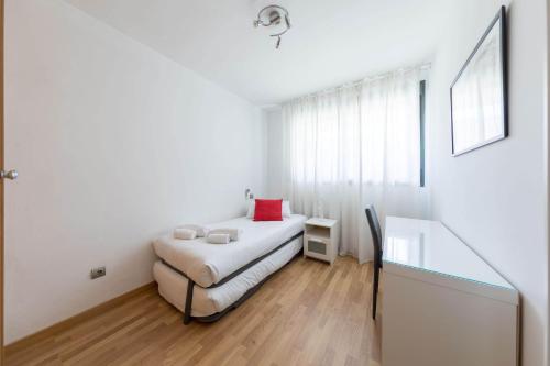 Roomspace Las Tablas Camino Santiago - image 2