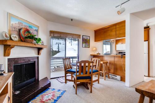 View Of Mt Crested Butte- 1 Br Condo - Apartment - Crested Butte