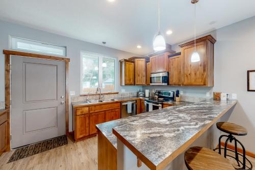 Sunset Beach House in Coos Bay