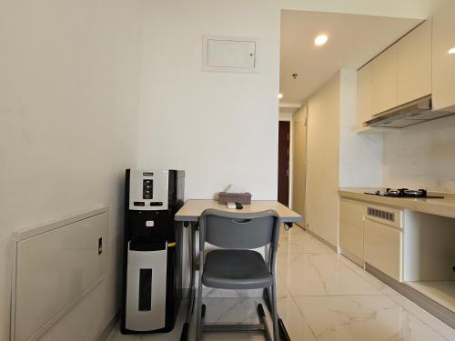 Apartement Skyhouse Bsd T.L26D By LiviRooms Tangerang