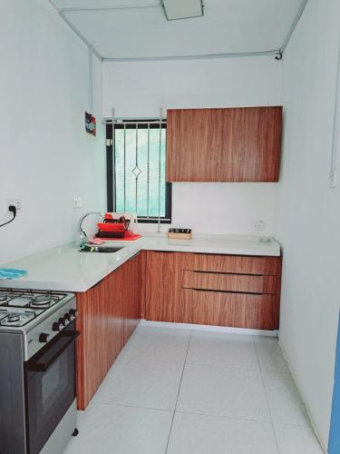 L'oiseau du Paradis in 巴拉克拉瓦