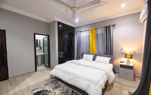 Cloud9 Luxury Apartments in أكرا