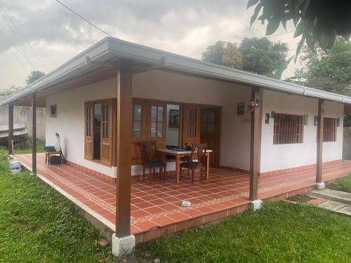 Iekārtas, Casa de descanso acacias meta in Acacias