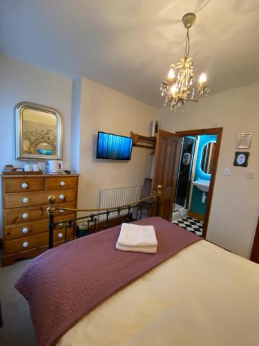 Elm Tree Lodge 2