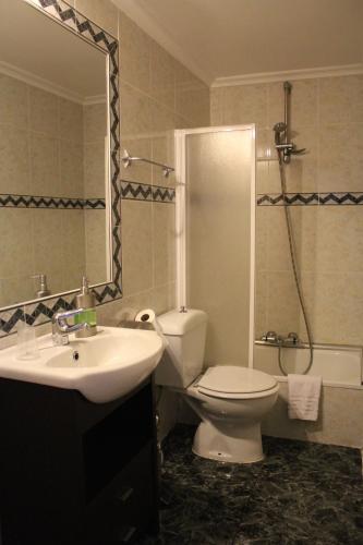 Hostal De La Torre Hostal Economico