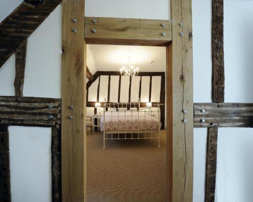 Lion & Pheasant Hotel - image 14
