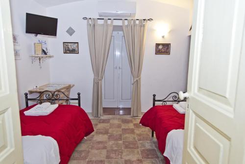 1 queen bed