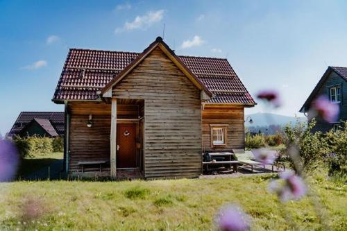 Cottages, turf house
