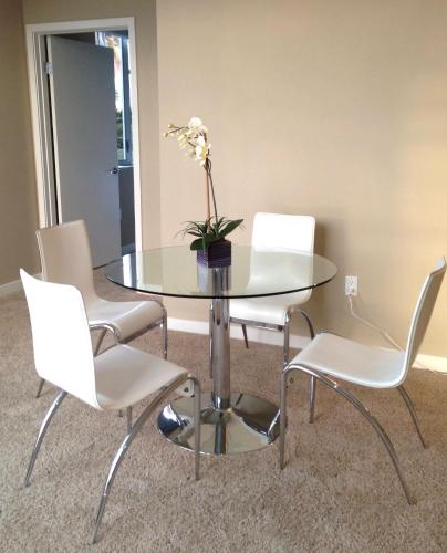 Awesome Top Floor 2-Bedroom with Balcony, Los Angeles (fotografie 7)
