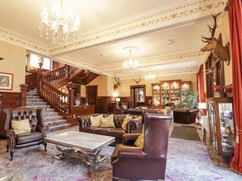 Зовнішній вигляд готелю, Ledgowan Lodge Hotel in Акнашін