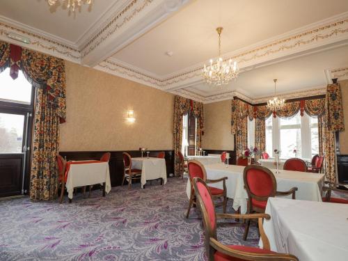 Зовнішній вигляд готелю, Ledgowan Lodge Hotel in Акнашін