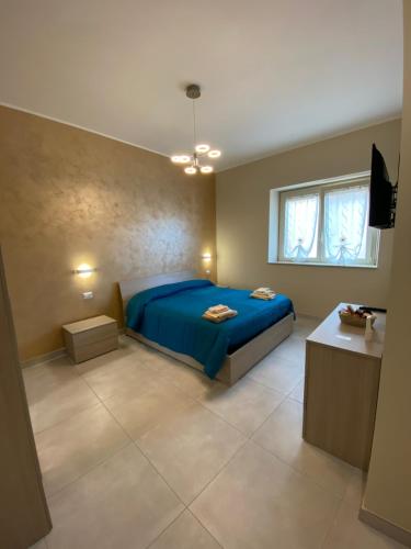 Double Room with Private Bathroom image 3