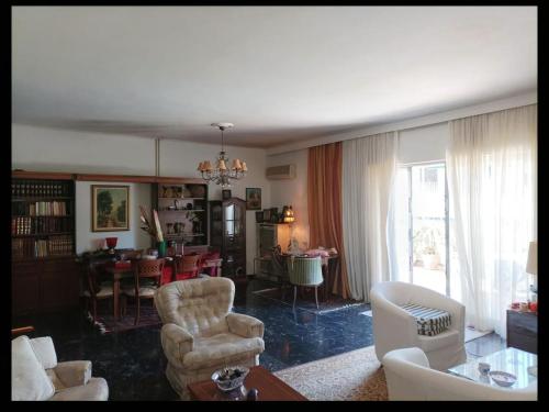 Entire Apartment in Kypseli, Athens, Ateny