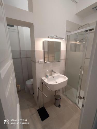 Casa Gialla Room Type - Double or Twin Room with Extra Bed With Shared Bathroom
