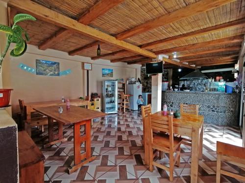 Ristorante, Hostal Doña Clarita Inn (Hostal Dona Clarita Inn) in Chugchilán