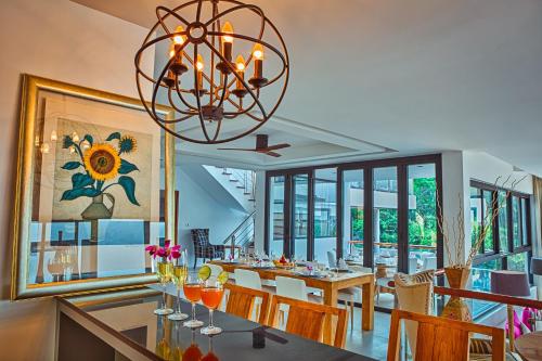 Fully Serviced Grand Villa Luxury Time Phuket