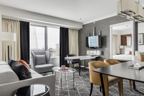 Swissotel Sydney - image 5
