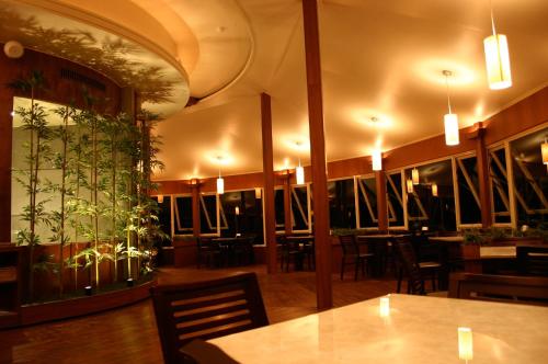 Restaurant, Ying Shih Guest House in Datong Township