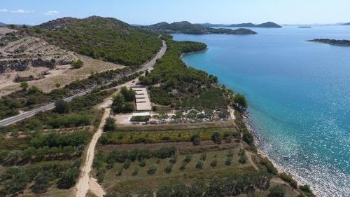  Apartments by the sea Pakostane, Biograd - 16203 in Pakoštane