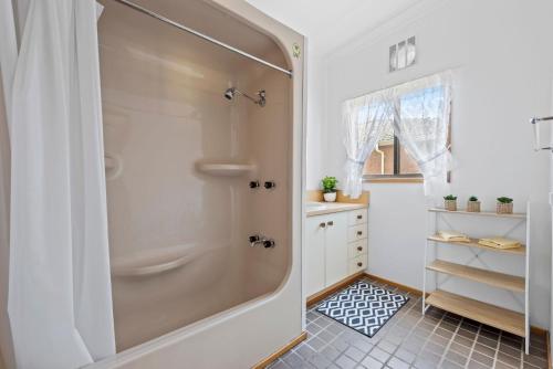 Holiday Home image 10