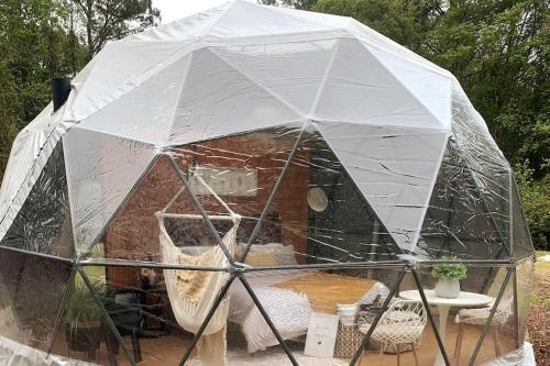 . Charming Glamping Dome: Wineries, Wine & Romance