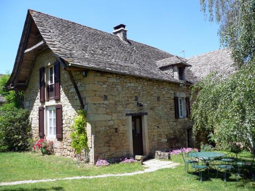 Gîte Salles-la-Source, 3 pièces, 6 personnes - FR-1-601-404