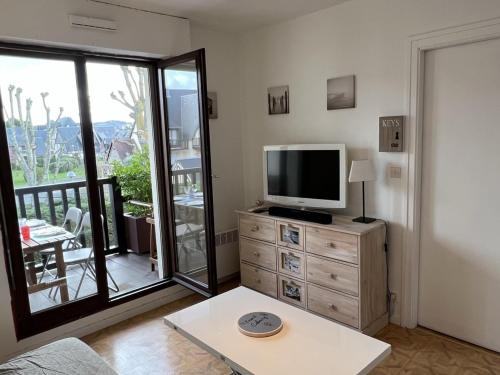 Appartement Cabourg, 2 pièces, 4 personnes - FR-1-794-73 - Location saisonnière - Cabourg